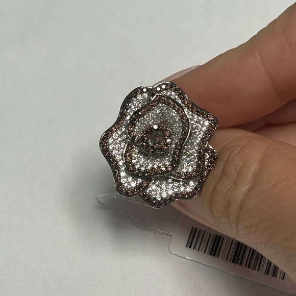 Suzy Levian Sterling Silver Brown White CZ Flower Ring NWT - Picture 6 of 7